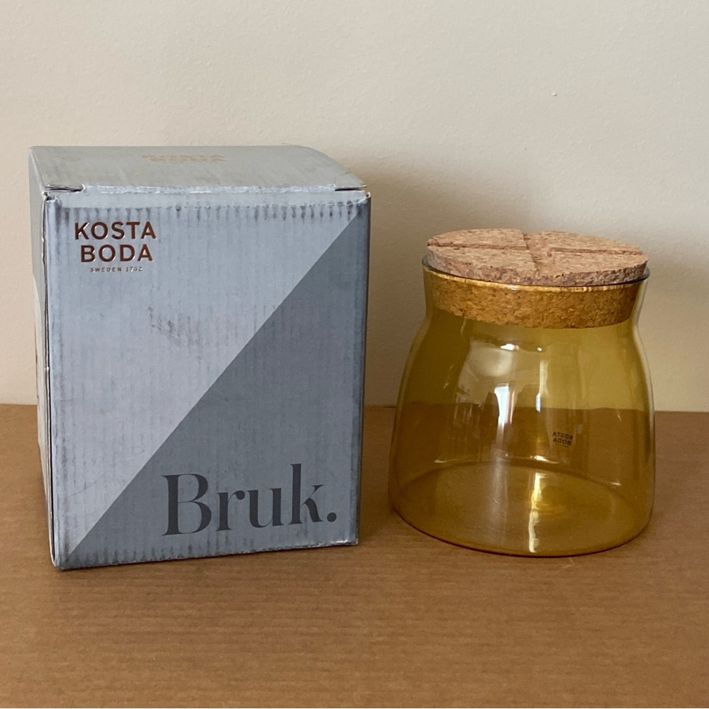 Kosta Boda Bruk Medium Jar With Cork Lid- Amber 28 oz